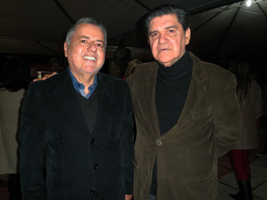 O escritor homenageado Tibério Vargas Ramos e o patrono Tabajara Ruas