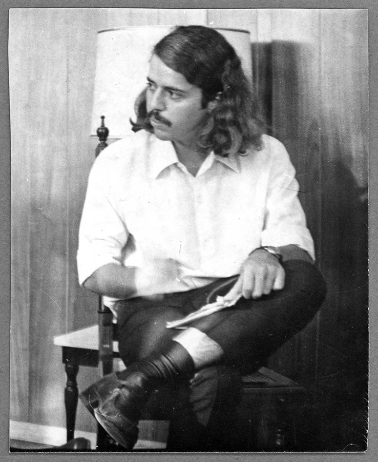 Tibério Vargas Ramos na época em que escreveu contos durante a Ditadura Militar